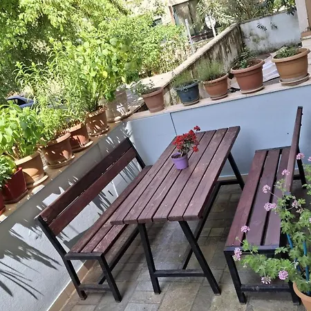 Apartment Lakeside Near Zoo & Botanic Park *